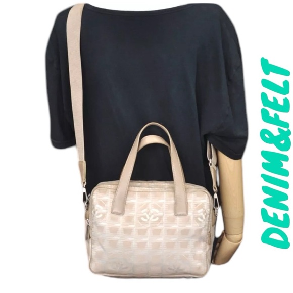 CHANEL Nylon/Leather New Travel Line 2Way Shoulder/Hand Bag/Tote | Beige 🖤 - Picture 16 of 16